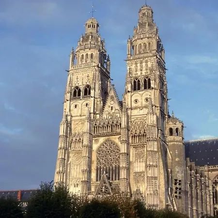 Casa Pia - Basilique Saint Martin דירה טור